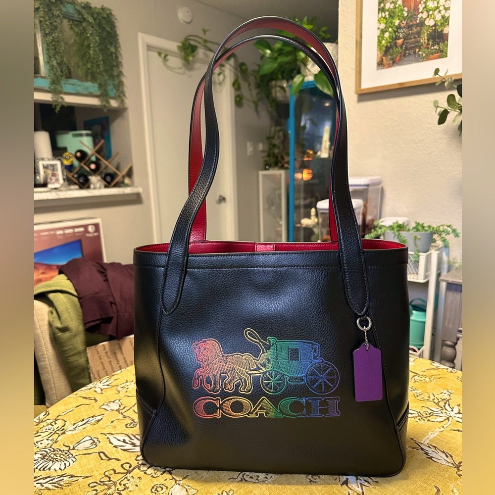 Coach Tote 27 Horse Carriage Womens Large Black Leather Ombre Shoulder Bag